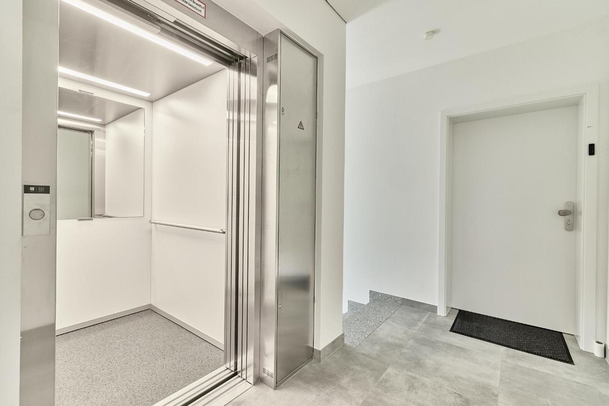 Ela Apartments Манхайм Екстериор снимка