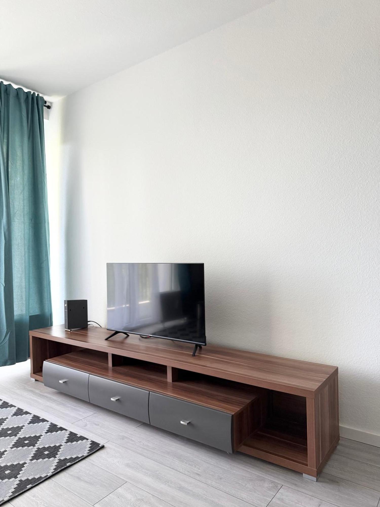Ela Apartments Манхайм Екстериор снимка